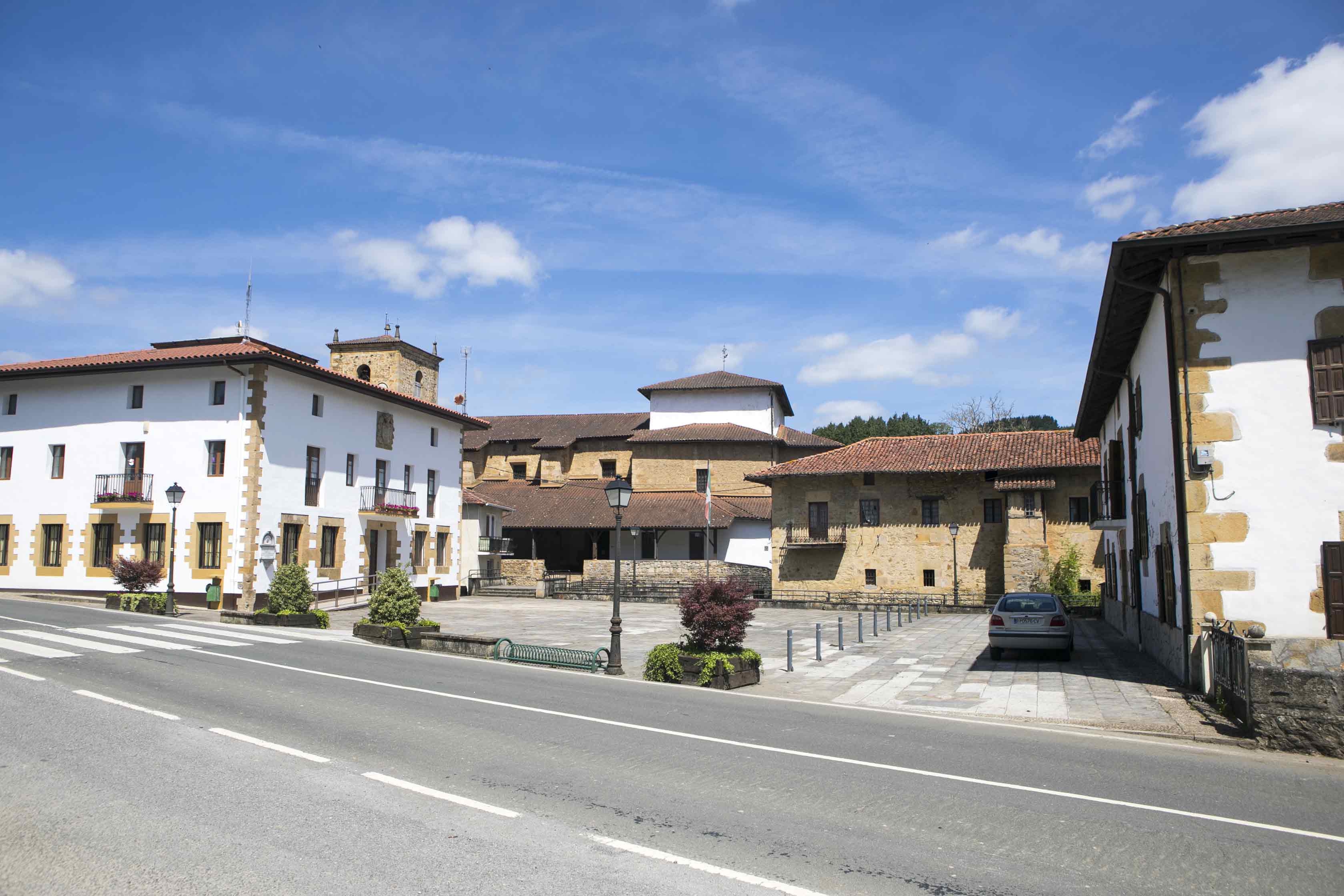 PLAZA